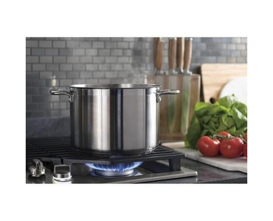 GE Profile 30-Inch Built-In Gas Cooktop - PGP9030SLSS