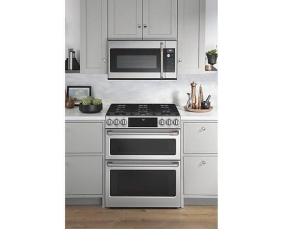 Café 30-Inch Slide-In Gas Double Oven Range With Convection Technology - CCGS750P2MS1