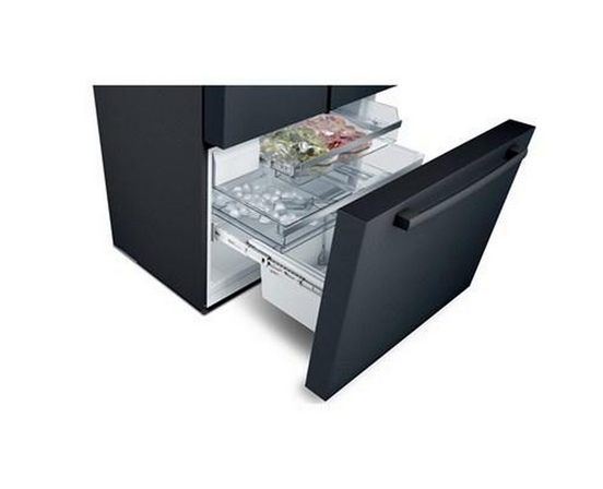 Bosch 36-Inch, 21 Cu.Ft. Counter-Depth French 3-Door Refrigerator With Vitafreshpro™ Drawer - B36CT80SNB