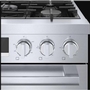 Bosch 30-Inch Freestanding Gas Range With Convection Technology - HGS8055UC
