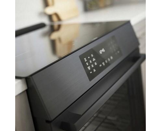 Bosch 30-Inch Slide-In Induction Range With Genuine European Convection - HII8047C