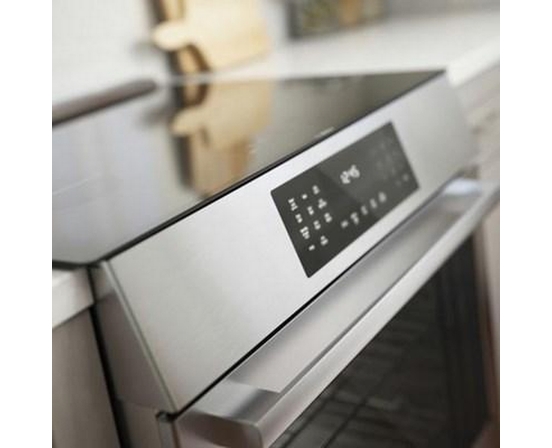 Bosch 30-Inch Slide-In Induction Range With Genuine European Convection - HII8057C