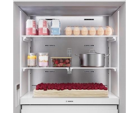 Bosch 30-Inch, 16.5 Cu.Ft. Built-In Bottom Freezer With Wi-Fi Connect - B30BB130SS