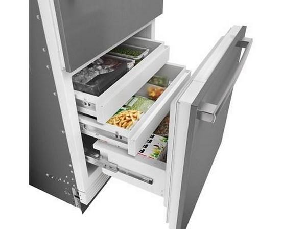 Bosch 30-Inch, 16.5 Cu.Ft. Built-In Bottom Freezer With Wi-Fi Connect - B30BB130SS