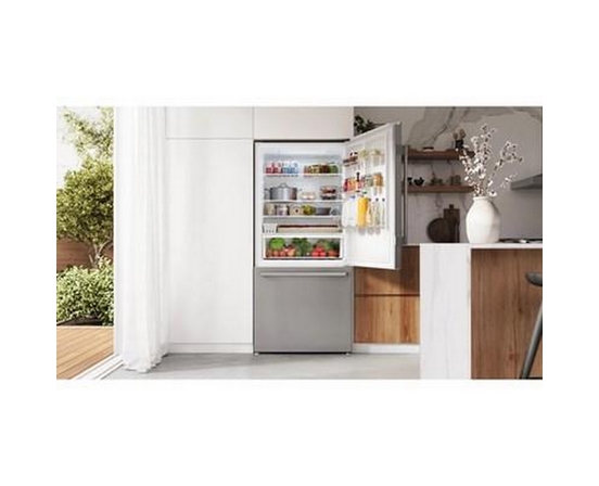 Bosch Freestanding Bottom Freezer Refrigerator - B33CM10SNS