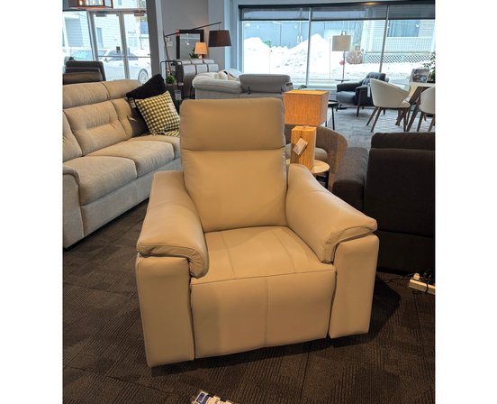 Fauteuil inclinable berçant pivotant motorisé et appui tête motorisé de Elran