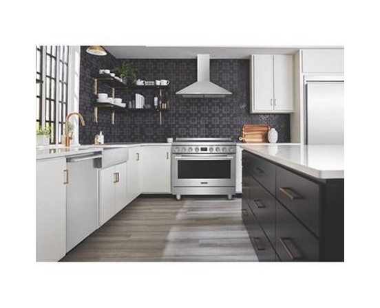 Frigidaire Professional 36-Inch Freestanding Dual-Fuel Range With Convection Technology - PCFD3670AF