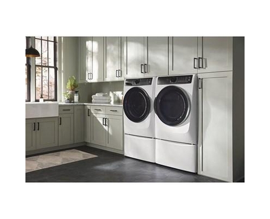 Electrolux 8.0 Cu.Ft. Electric Dryer With Balanced Dry™ - ELFE773CMW