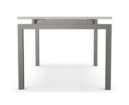 Zoom Dining Table by Amisco