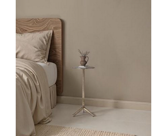 Zahra Accent Table by Renwil