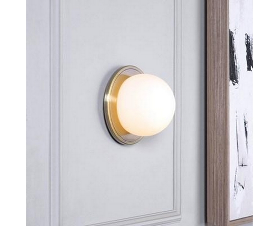 Hugo Wall Sconce by Renwil