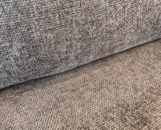 Rhea Sectional by Alura
