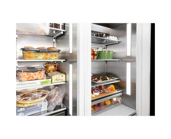 Thermador 7.8 Cu.Ft. Upright Freezer With Superfreeze® - T18ID905RP