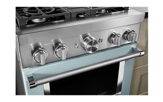 KitchenAid 30 in. Smart Commercial-Style Gas Range with 4 Burners - KFGC500JMB