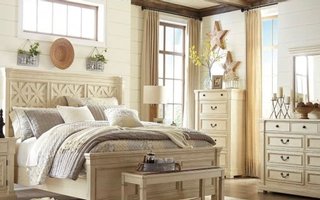 B647 - 4-pc Bolanburg Bedroom Set by Ashley