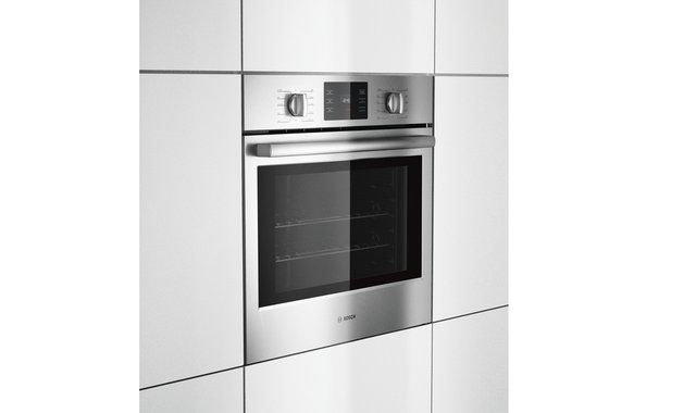 Single Wall Oven 30 in. 500 Series Bosch - HBL5451UC