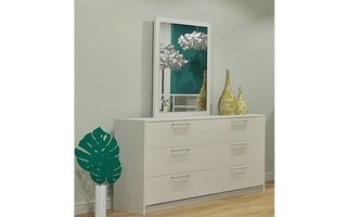 6 drawer dresser from MEQ