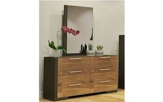 6 drawer dresser from MEQ