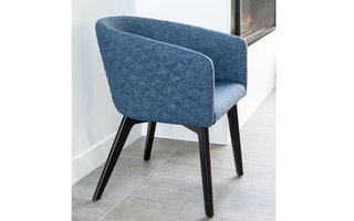 Canadel chair from the DOWNTOWN collection - CL CNF05138AL25MNA