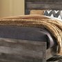 Queen Size 4-pc Wynnlow Bedroom Set by Signature Design Ashley