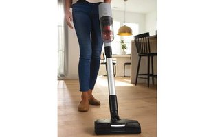 Aspirateur-balai Electrolux Ultimate800™ pour poils d’animaux