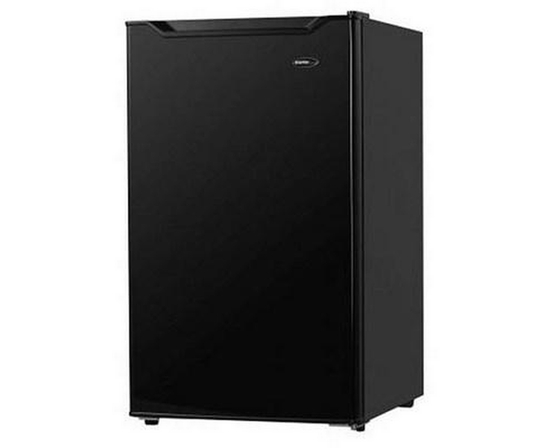 Danby 19-Inch, 4.4 Cu.Ft. Freestanding Compact Refrigerator With Mechanical Thermostat - DCR044B1BM