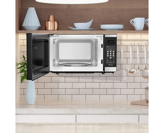 Danby 0.7 Cu. Ft. Countertop Microwave Oven - DDMW007501G1