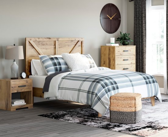 Bedroom Set 4 pcs by Ashley***LIQUIDATION***