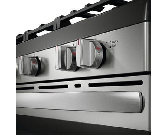 Frigidaire 30-Inch Freestanding Gas Range With Even Baking Technology - FCRG3062AS