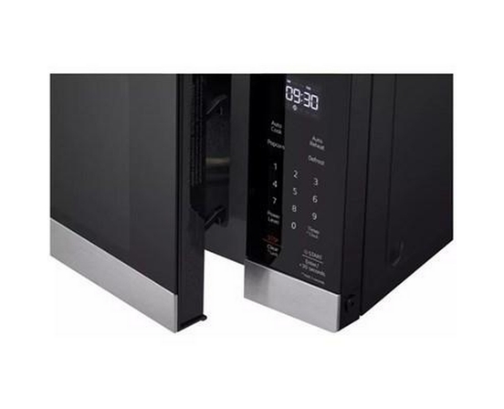 LG 18-Inch, 0.9 Cu. Ft. Neochef™ Countertop Microwave With Smart Inverter - MSER0990S