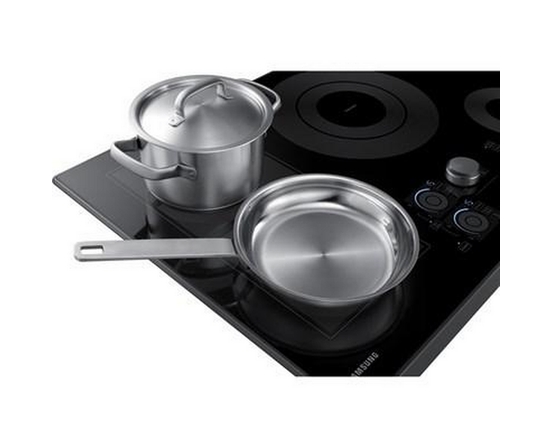 Samsung 30-Inch Built-In Induction Cooktop With Virtual Flame Technology™ - NZ30K7880UG/AA