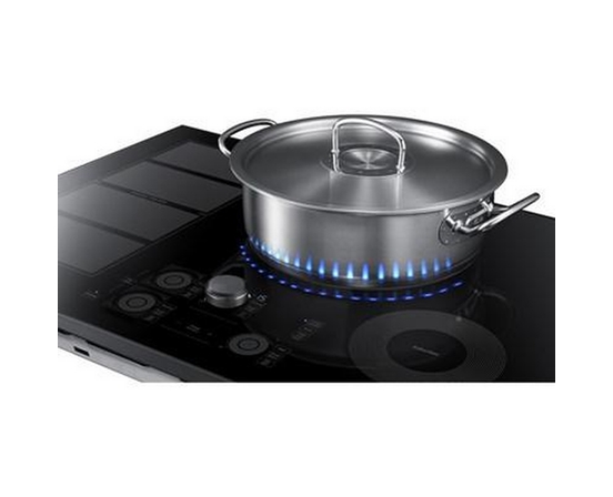 Samsung 30-Inch Built-In Induction Cooktop With Virtual Flame Technology™ - NZ30K7880UG/AA