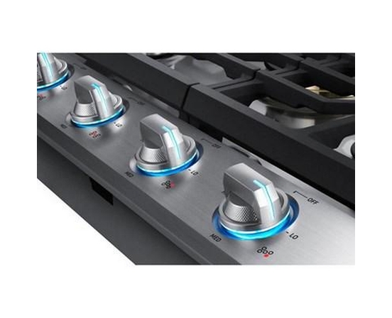 Samsung 30-Inch Built-In Gas Cooktop With Wi-Fi Connectivity - NA30N7755TS/AA