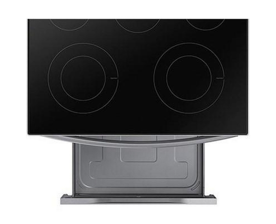 Samsung 30-Inch Freestanding Electric Range With Wi-Fi Connect - NE63A6111SS/AC