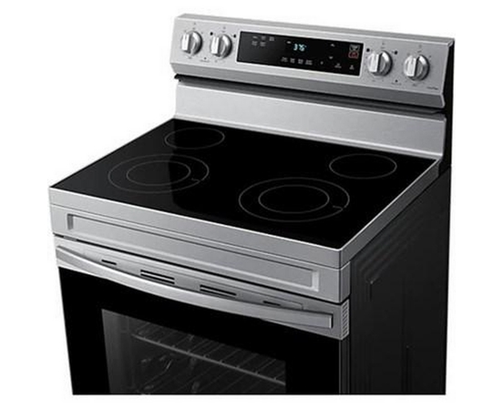 Samsung 30-Inch Freestanding Electric Range With Wi-Fi Connect - NE63A6111SS/AC