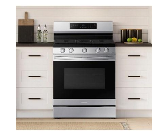 Samsung 30-Inch Freestanding Gas Range With Wi-Fi Connect - NX60A6511SS/AA