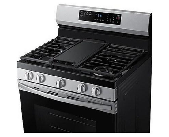 Samsung 30-Inch Freestanding Gas Range With Wi-Fi Connect - NX60A6511SS/AA