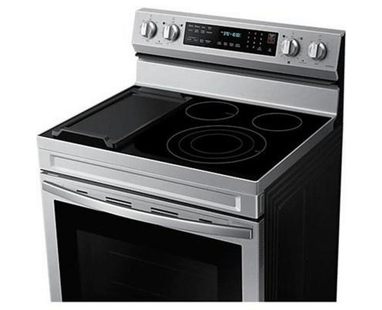Samsung 30-Inch Freestanding Electric Range With Wi-Fi Connect - NE63A6711SS/AC