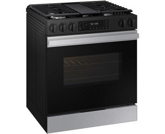 Samsung 6.0 Cu. Ft. Bespoke Smart Slide-In Gas Range - NSG6DG8300SR/AA