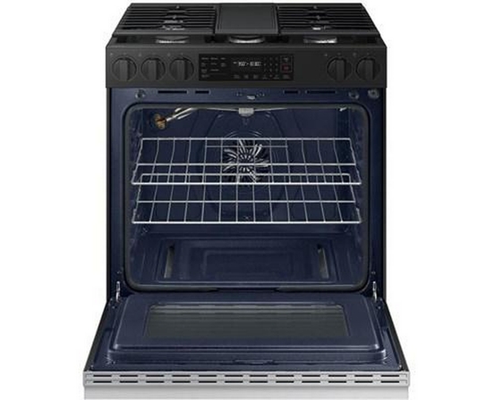 Samsung 6.0 Cu. Ft. Bespoke Smart Slide-In Gas Range - NSG6DG8300SR/AA