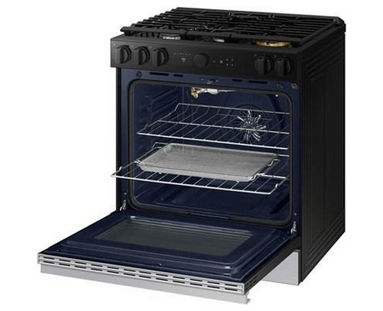 Samsung 6.0 Cu. Ft. Bespoke Smart Slide-In Gas Range - NSG6DG8500SR/AA