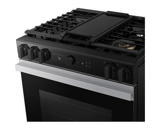 Samsung 6.0 Cu. Ft. Bespoke Smart Slide-In Gas Range - NSG6DG8500SR/AA