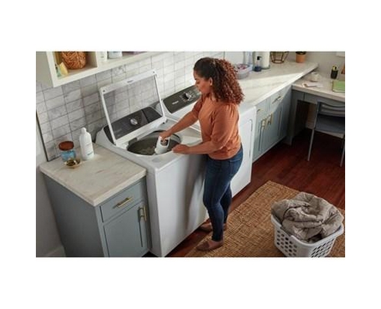 Whirlpool® 5.4 - 5.5 Cu. Ft. I.E.C. Capacity Top Load Washer with Removable Agitator - WTW5057LW