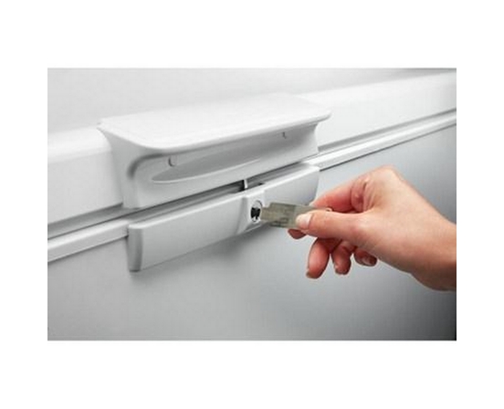 Whirlpool 16 Cu.Ft. Chest Freezer - WZC5216LW