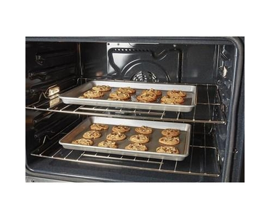 Whirlpool 27-Inch 4.3 Cu. Ft. Single Wall Oven With Air Fry - WOES7027PZ