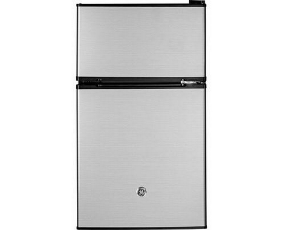 GE 19-Inch, 3.1 Cu. Ft. Compact Refrigerator - GDE03GLKLB
