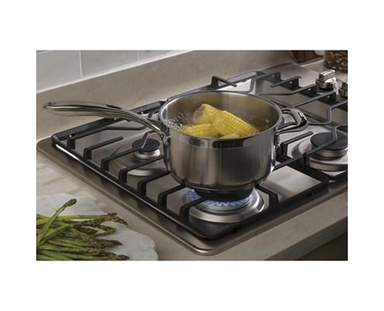 GE 30-Inch Built-In Gas Cooktop - JGP3030SLSS