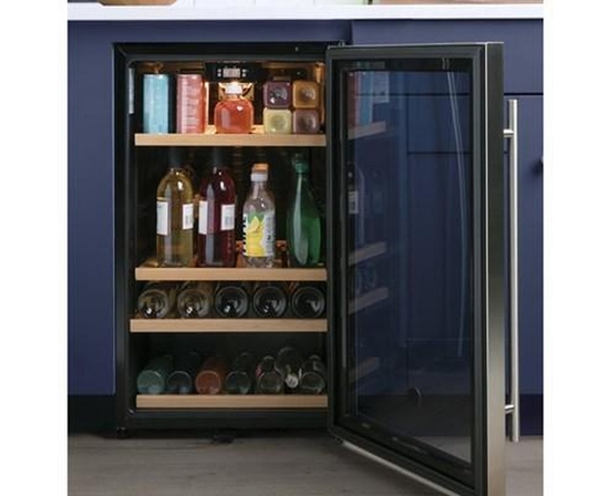 GE 4.1 Cu.Ft. Freestanding Beverage Center - GVS04BQNSS