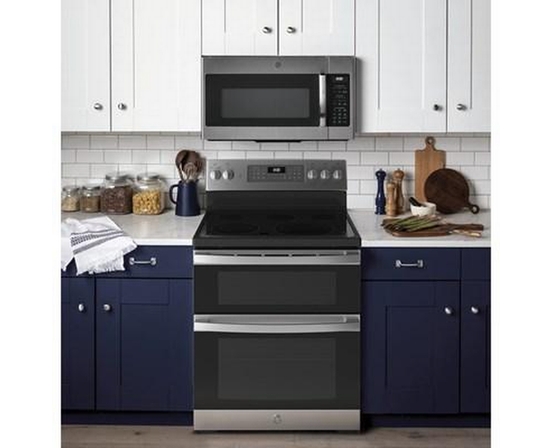 GE 30-Inch Freestanding Electric Range With Convection Technology - JBS86SPSS