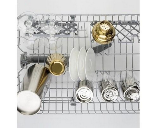 GE Built-In Dishwasher With Three-Level Wash System - UDT165SIVII